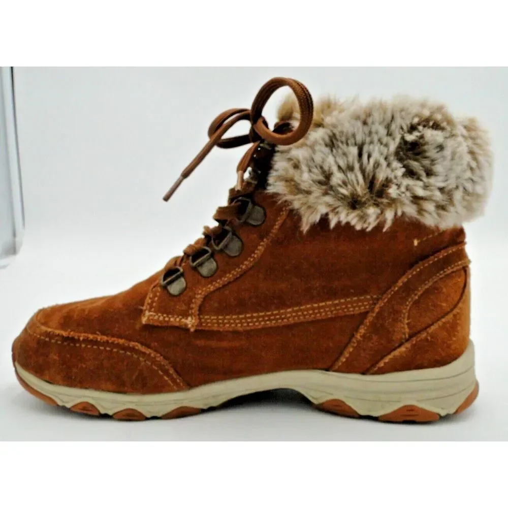 G.H Bass Alaska Womens Boots Water Resistant Chestnut Color w/Faux Fur Size 7.5M